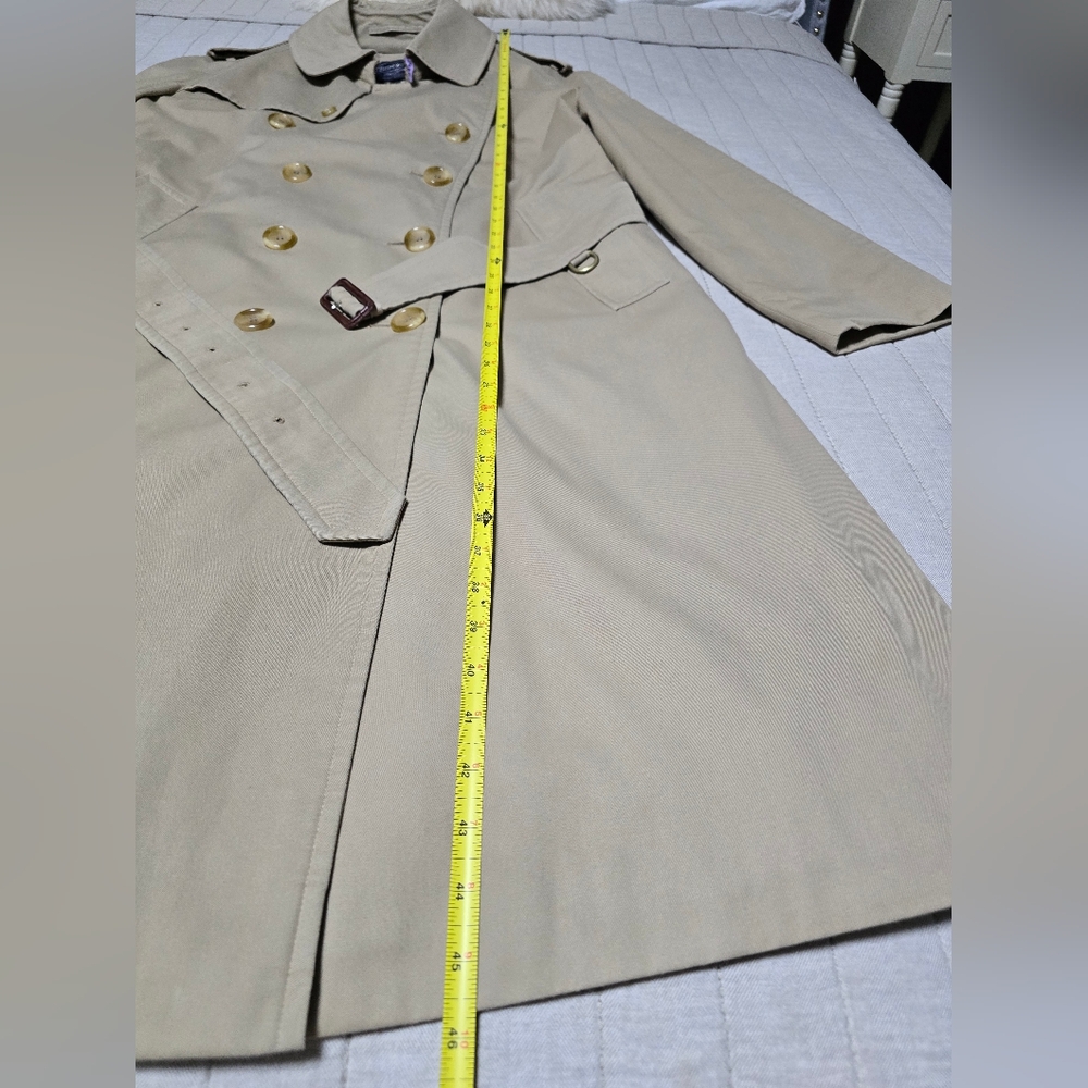 Vintage Burberry Trench Coat, With Removable Wool Liner - Picture 11 of 15
